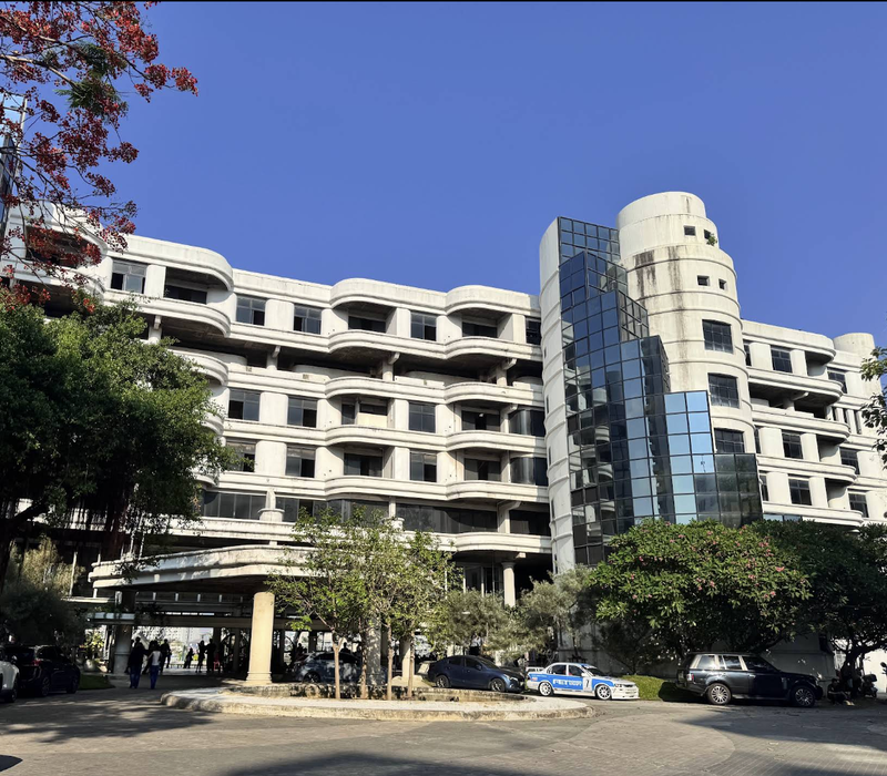 Meeting point — The Lake Club